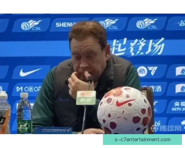 上海申花在斯卢茨基带领下表现出色客场失利无缘中超冠军遗憾屈居亚军 上海申花在斯卢茨基带领下表现出色客场失利无缘中超冠军遗憾屈居亚军
