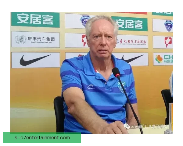 杰克·格拉利什晒康复照承诺以更强状态重返赛场